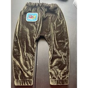 Duchess + Lion Après-Ski Velvet 12-24 Months Baby Green Pants